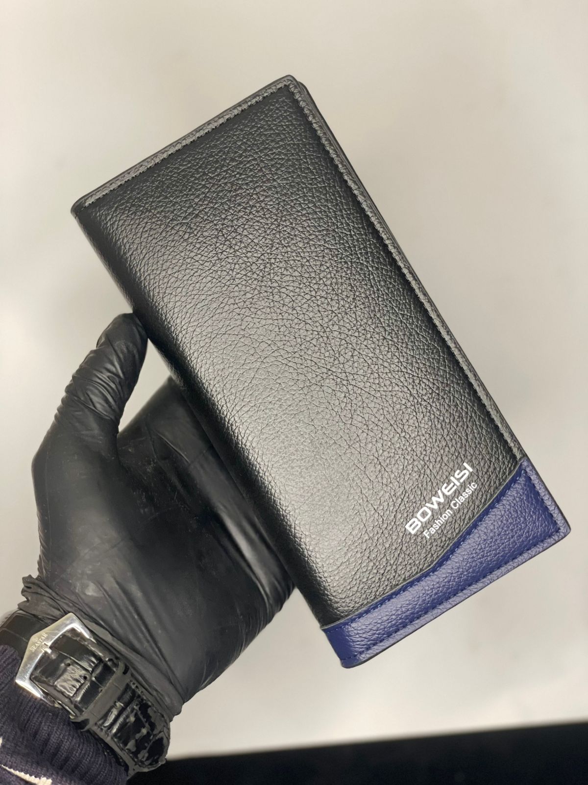 Men Texture Wallet - Image 5